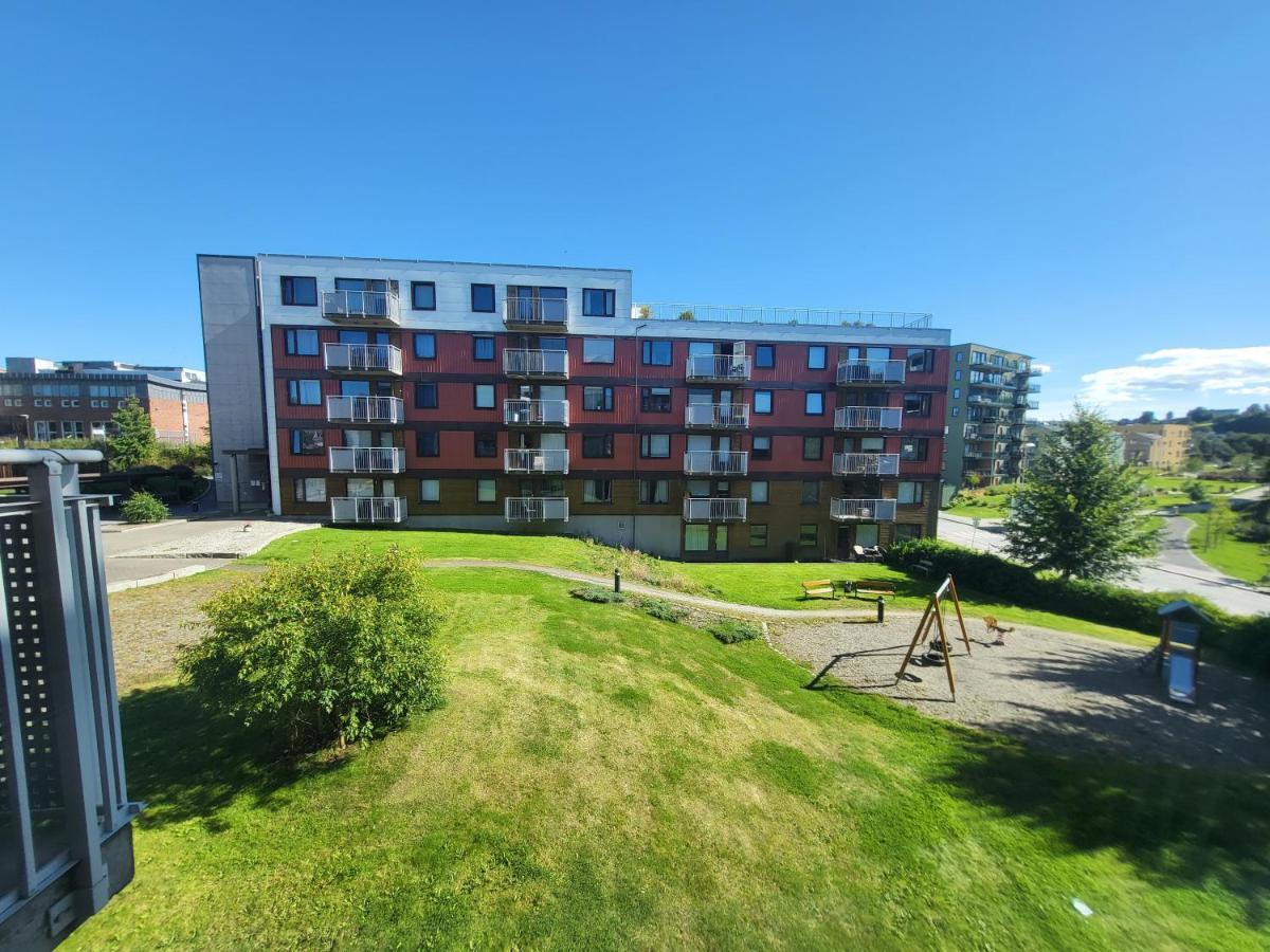 Moon Apartment Near The Centre ! Free Parking Available ! Trondheim Eksteriør billede