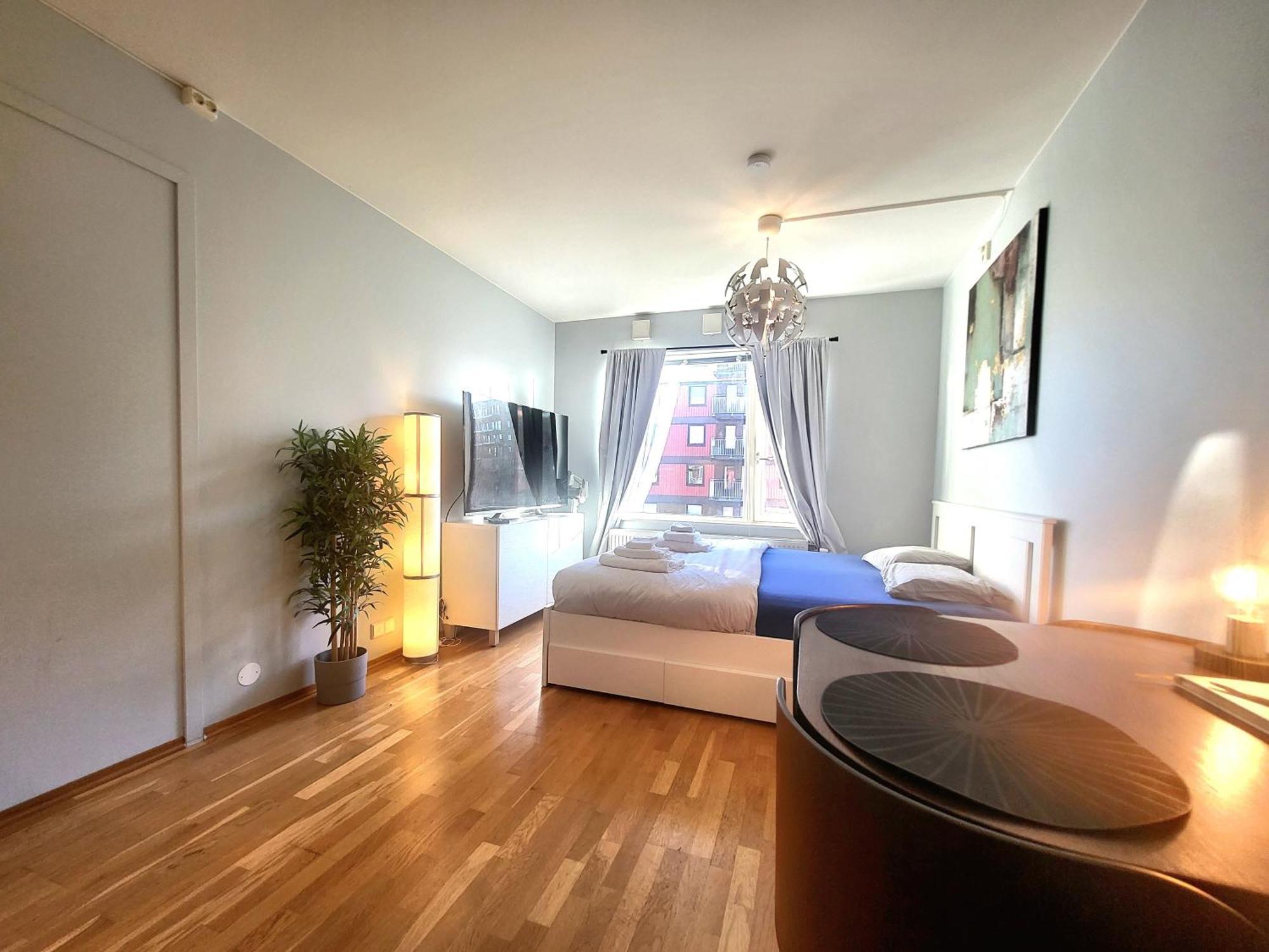 Moon Apartment Near The Centre ! Free Parking Available ! Trondheim Eksteriør billede